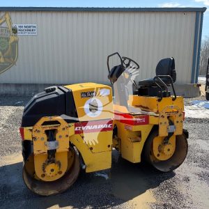 2000 DYNAPAC CC122